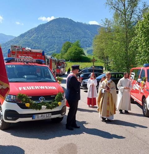 Zwei neue Einsatzfahrzeuge für die Floriansjünger in Ruhpolding